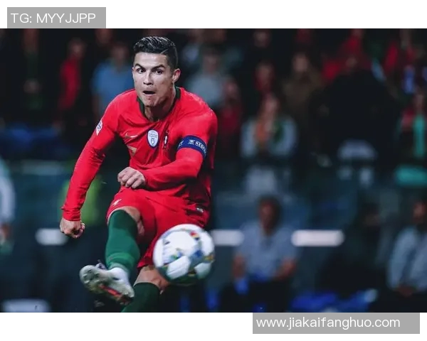 从少年梦想到绿茵传奇：一名足球运动员的职业生涯全程解析